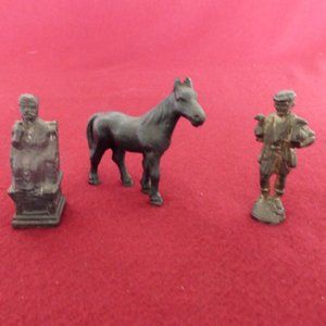 Miniature Metal Figurines [Quantity 3]